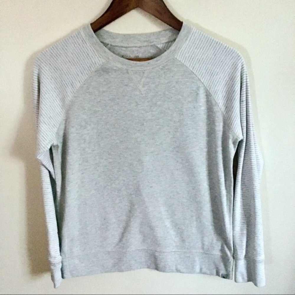 Eddie Bauer Gray Raglan Sweatshirt, Sz XS